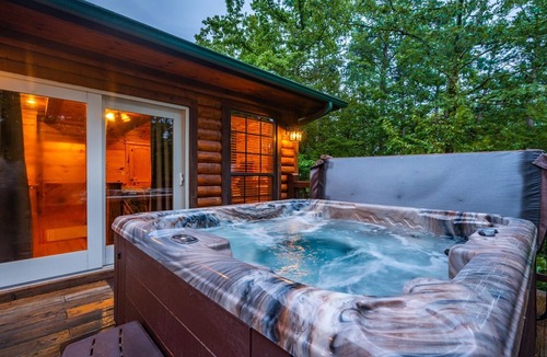 Broken Bow Cabin | Timber Rock Lodge-Mountain Retreat: Pool Table, Gathering, ADA compliant, Creek
