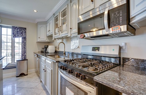 Ortley Beach Apartment | Toms River Vacation Rental w/On-Site Dock!