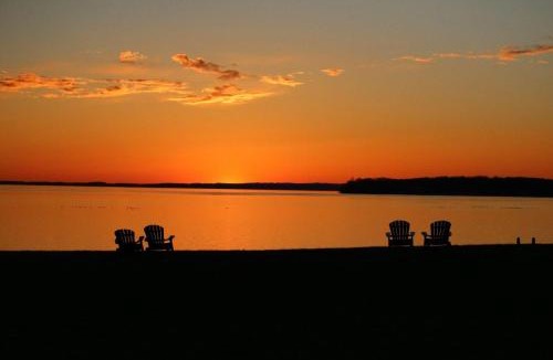 North East House | Top Floor Handicap Accessible Bay View TBHCBV