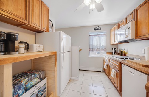 West Belmar Apartment | Top Rated !Belmar Tranquility 3 BR Apartment with Jacuzzi tub , Balcony&Terrace