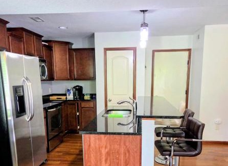 West Des Moines Apartment | Town house