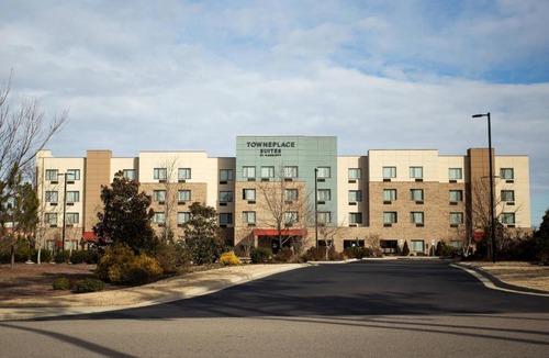 Southern Pines Hotel | TownePlace Suites by Marriott Southern Pines Aberdeen