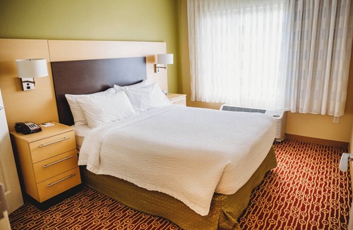 Aberdeen Hotel | TownePlace Suites by Marriott Aberdeen