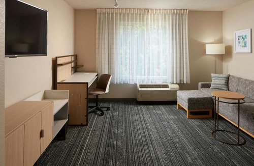 Winchester Hotel | TownePlace Suites Winchester