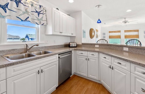 Buck Island House | Trade your shoes for flip flops,Caroline's Cove: Private Pool | Short Walk to th