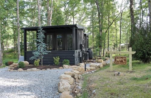 Tracy City Cottage | Trail House: Tiny Home w/hot tub and large outdoor deck w/firepit