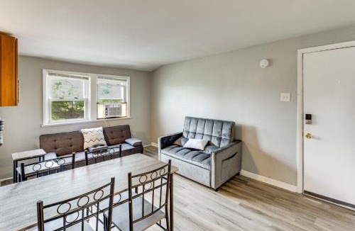 Barrington Apartment | Train to Philly! Pet-Friendly Unit in Barrington