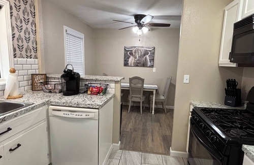 Scott City House | Tranquil 2-bedroom house in a great location in Scott City