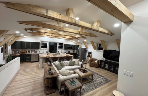 Painted Post House | Tranquil Barn Retreat in Painted Post, New York
