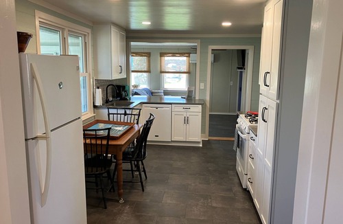 Milford Cottage | Tranquil Beach Cottage directly across from beach access-Pets & Children Welcome