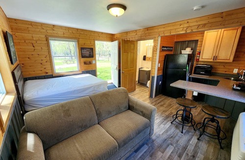 Trempealeau Cottage | Tranquil Cottage with Picnic Table and Fire Ring in Trempealeau, Wisconsin