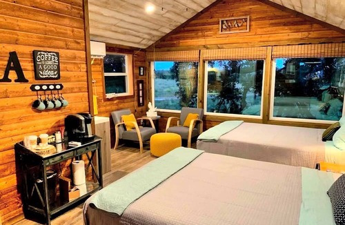 Dripping Springs Cabin | Tranquil Dripping Springs Vacation Rental Ideal for Texas Getaways