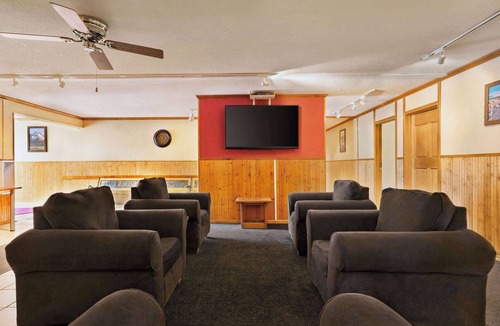 Edgemont Hotel | Travelodge by Wyndham Edgemont