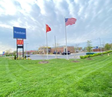Russett Hotel | Travelodge by Wyndham Laurel Ft Meade Near NSA