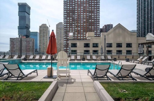Hudson Exchange Apartment | Trendy&Affluent Jersey Location | Furnished w/Stackable Washer/D