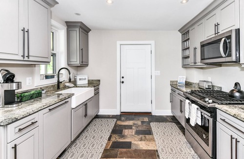 Paeonian Springs Other | Trinity Farm Estate: Magnolia 1775 Historical Farmhouse