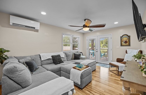 New Bern House | Turtle Time Groove
