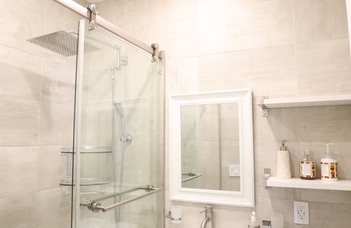 Harsimus Cove Condo | TwinCity 1 BR/1 BA- Minutes to NYC!