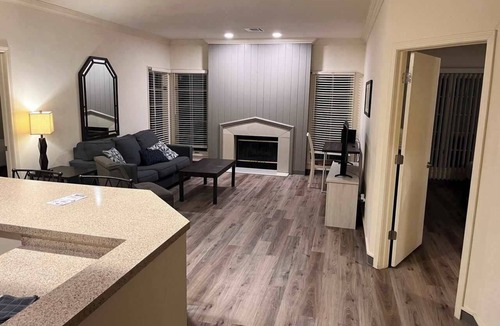 Greenwich Apartment | Two Bedroom Second Floor