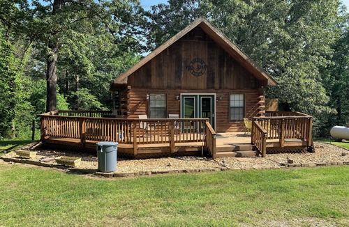 Norfork Cabin | Two cabins for larger or multi family visits to White river or Lake Norfork.