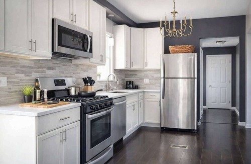 Evanston House | Unique 7BR Dual-Apt Retreat