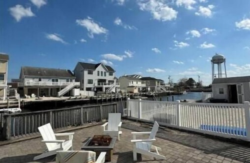 Beach Haven West House | Unique Home on Peaceful Waterfront