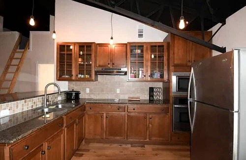 Cookson House | Unique Loft Rental with Access to Spacious Deck and Games Room for an Amazing Getaway by Tenkiller Ferry Lake in Oklahoma