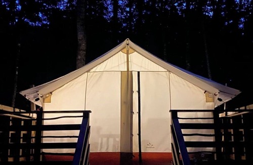 Damascus RV Rental | Unique Private Glamping Experience Nestled in the Blue Ridge Highlands.