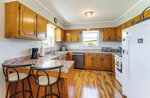 Piney Creek House | Unplug & Unwind! Piney Creek Home Near State Park