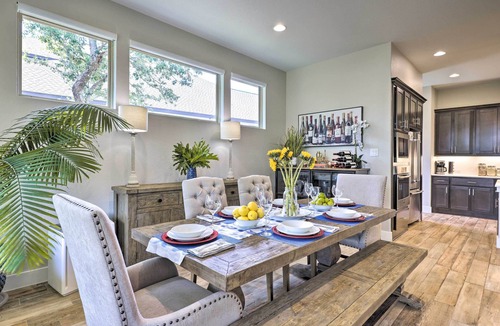 Belterra House | Upscale Austin Area Escape: Families Welcome!