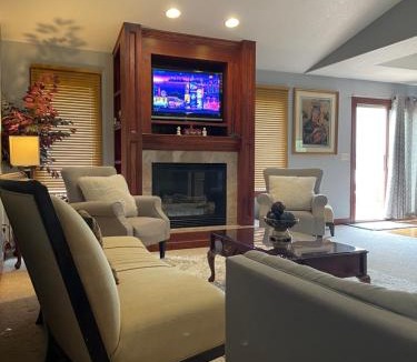 Urbandale House | Urbandale Ranch