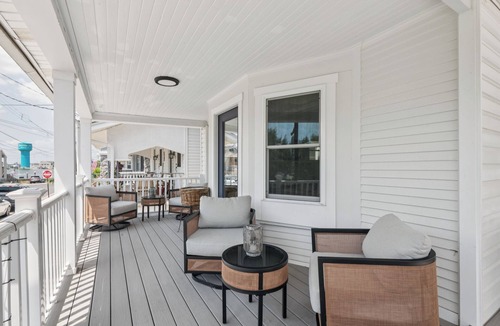 Ventnor City House | Ventnor 7 Bedroom Beach House 3-Min Walk to Ocean Summer/Full-Year Rental