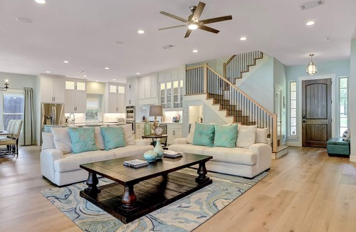 Pottsboro House | Very Rare Waterfront Home on Lake Texoma, Walk to Water from the backyard