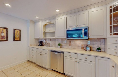 Palmetto Dunes Villa | View of the Robert Trent Jones Golf Course!