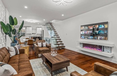 South Philadelphia House | Villa in Citta, LUX Rooftop, Arcade, Movie Theater