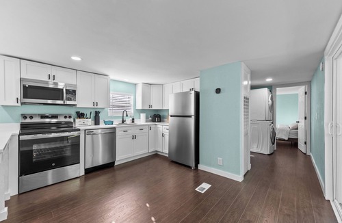 McCutcheon Field House | Villa Slate Coastal Country Retreat PCS Nurses Contractors- Weekly & Monthly