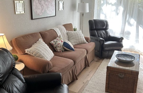 Fort Smith House | Vintage Chalet on Riviera