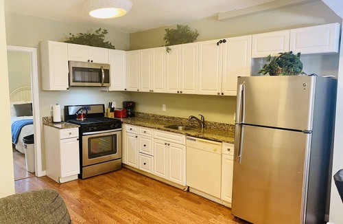 Seaside Heights Apartment | VRBO PREMIER HOST LISTING 2BR Ste-2 Houses to Beach &, Optional Pool Access