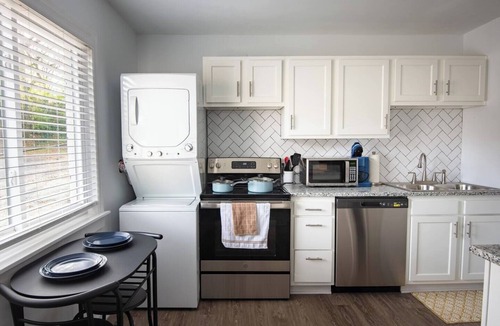 Five Points South Condo | Vulcan's 4 private unit combo - 4 BR/WiFi/Pets
