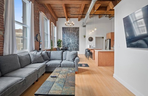 Wholesale District House | Walk Anywhere Downtown Indy