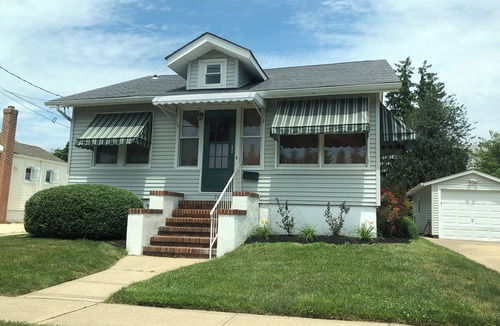 Neptune City House | Walk, bike or drive to the beach in 3 minutes. Charming house in Neptune City