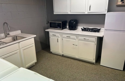 Sioux City Apartment | Walk Out Basement 2-Bedroom Suite in Sioux City