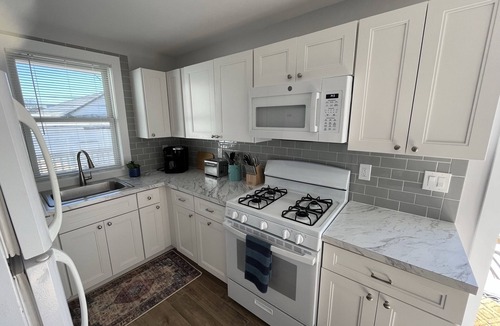 North End Apartment | Walk to Beach or Bay with Great Downtown access!