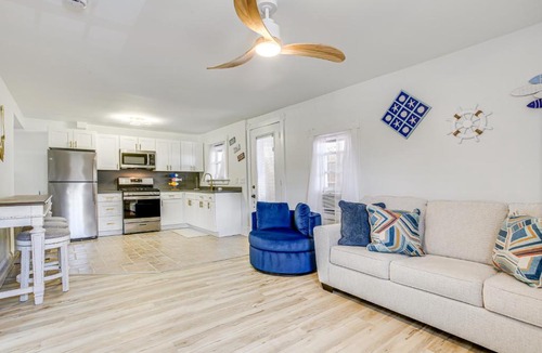 Somers Point Apartment | Walk to Beach: Somers Point Apartment!