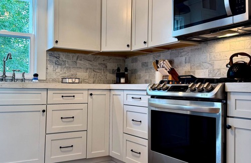 Clear Lake House | Walk to Lake, Downtown & Surf - Rare 2BR & 2BA Home