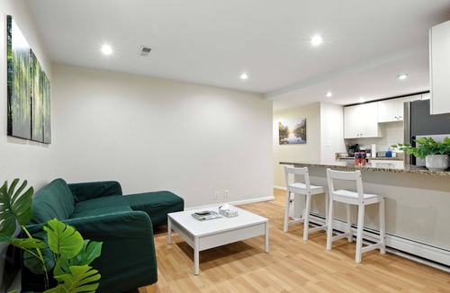 Northwest Apartment | Walk to METRO, Quiet 1BR, Near Rock Creek Park