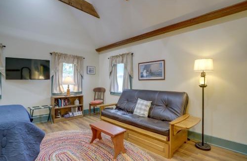 Cambridge Apartment | Walk to Park & River: Dog-Friendly Cambridge Gem