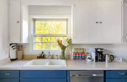 Fifeville House | Walk to UVA, Hospital, 4 BDR, Game Room