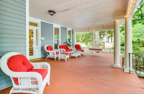 Elizabeth City House | Walk to Waterfront: Downtown Elizabeth City Home!