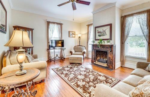 Elizabeth City House | Walk to Waterfront: Downtown Elizabeth City Home!